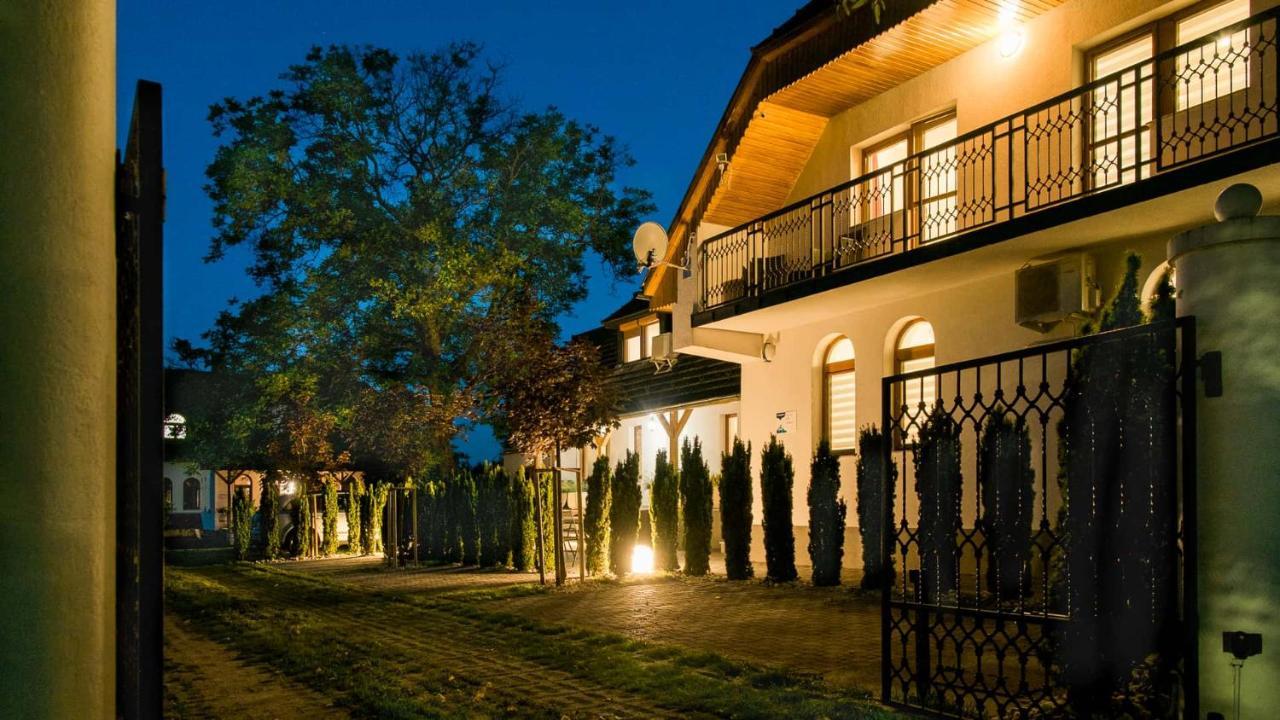 Diofa Apartman Keszthely Exteriér fotografie